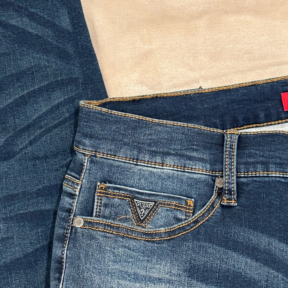 Guess Modern Skinny Avalon Fit Jeans - Picture 7 of 10
